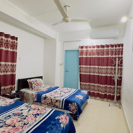 Mohammadia Restaurant & Guest House Near United Hospital 다카 외부 사진