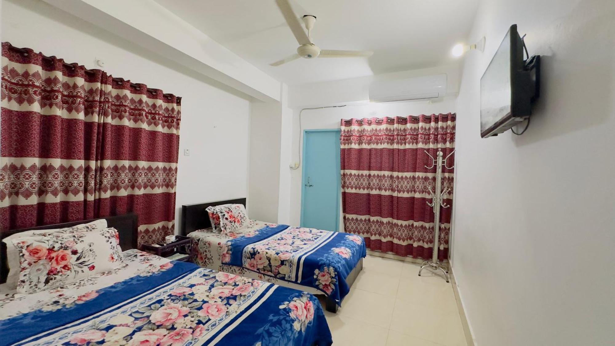 Mohammadia Restaurant & Guest House Near United Hospital 다카 외부 사진