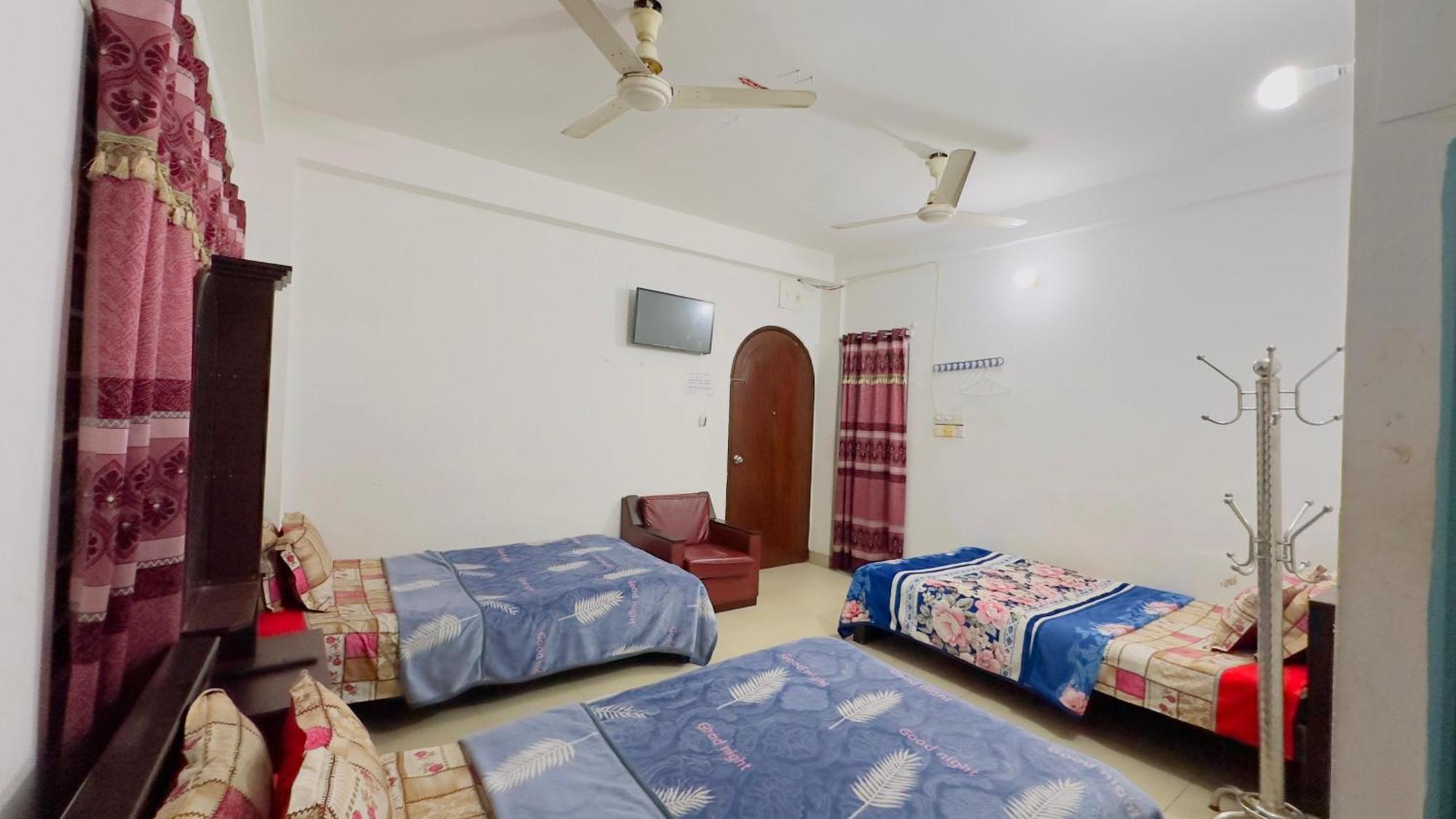 Mohammadia Restaurant & Guest House Near United Hospital 다카 외부 사진